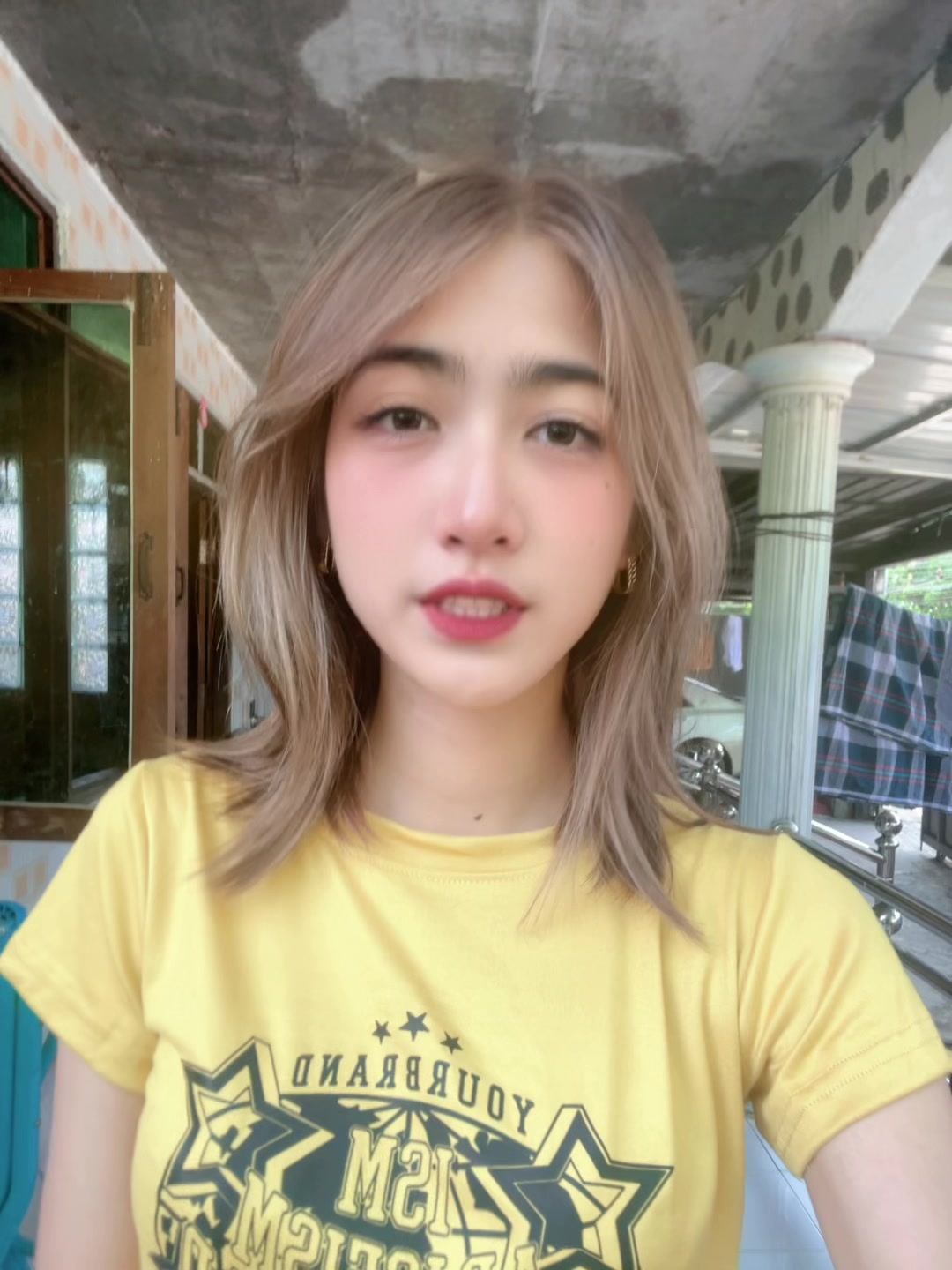 @Saung 🦋