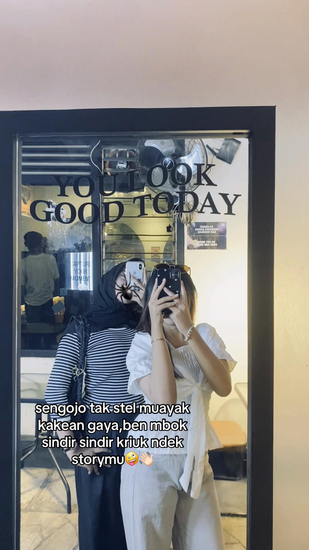 @adeee🤍