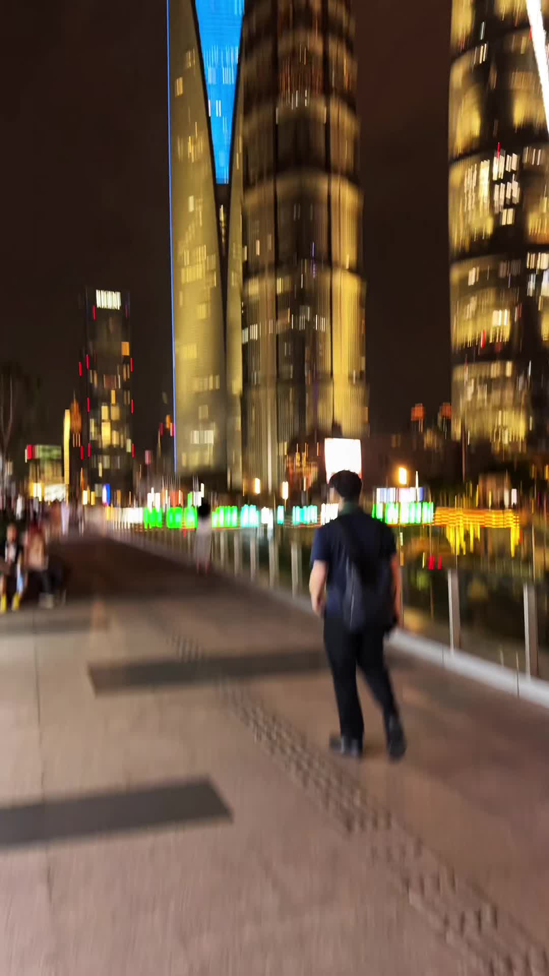 @๏ฟถ