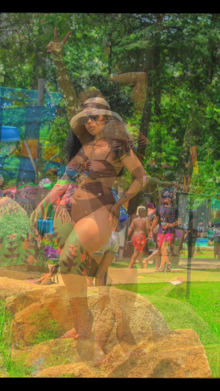 @AfricanBeauty