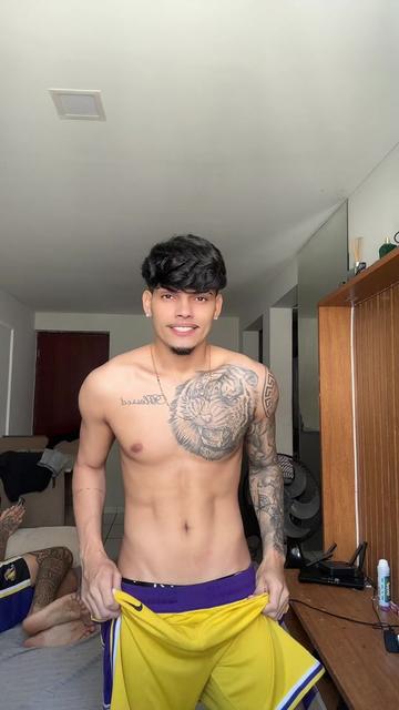 @Cauazin🕺