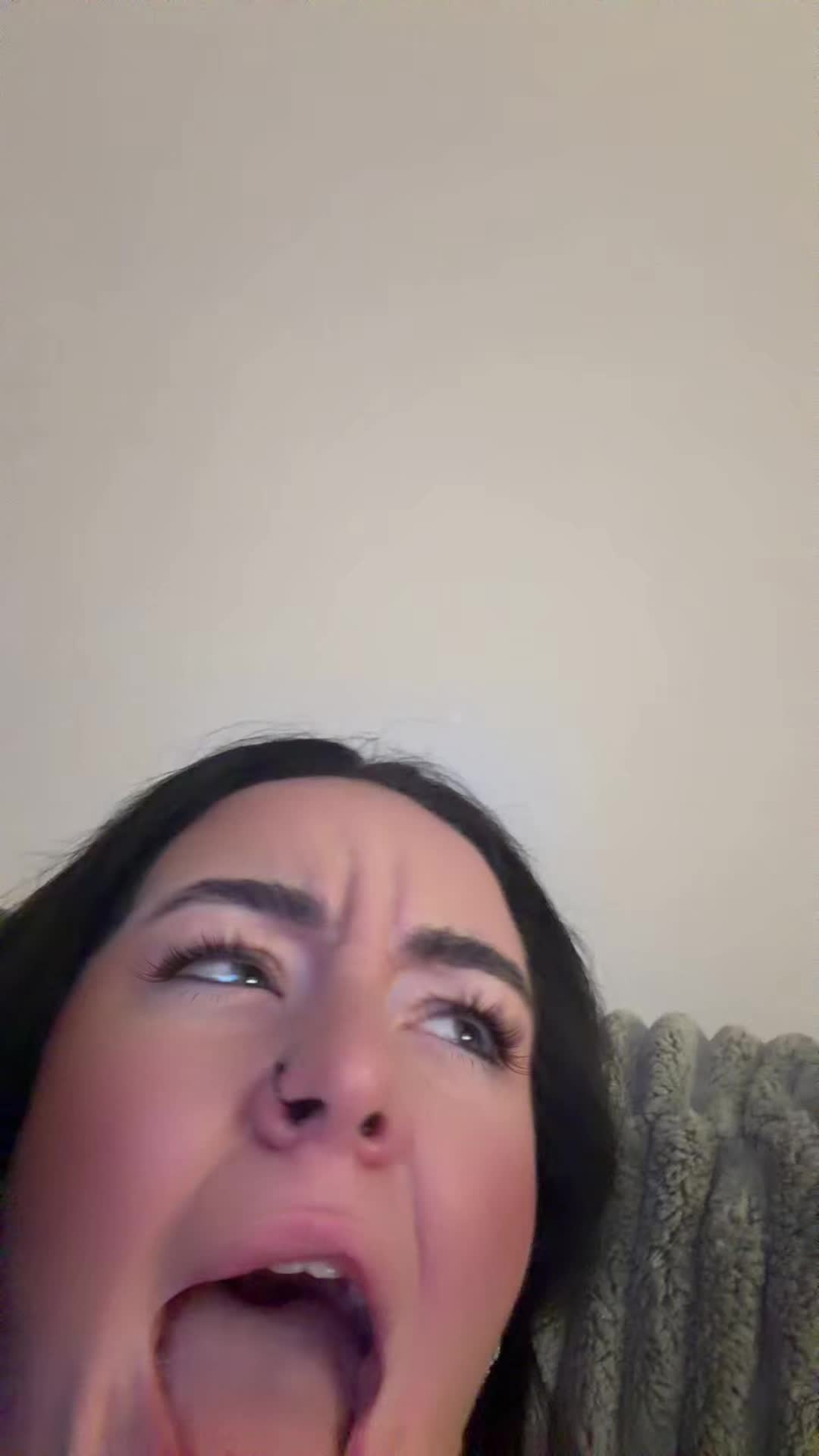 @Kp184323