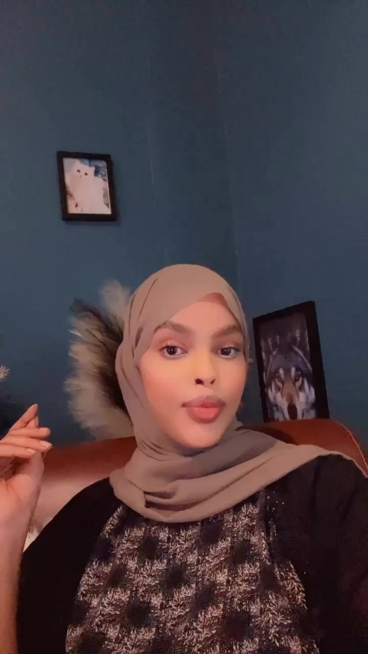 @Fadumo Riyaad