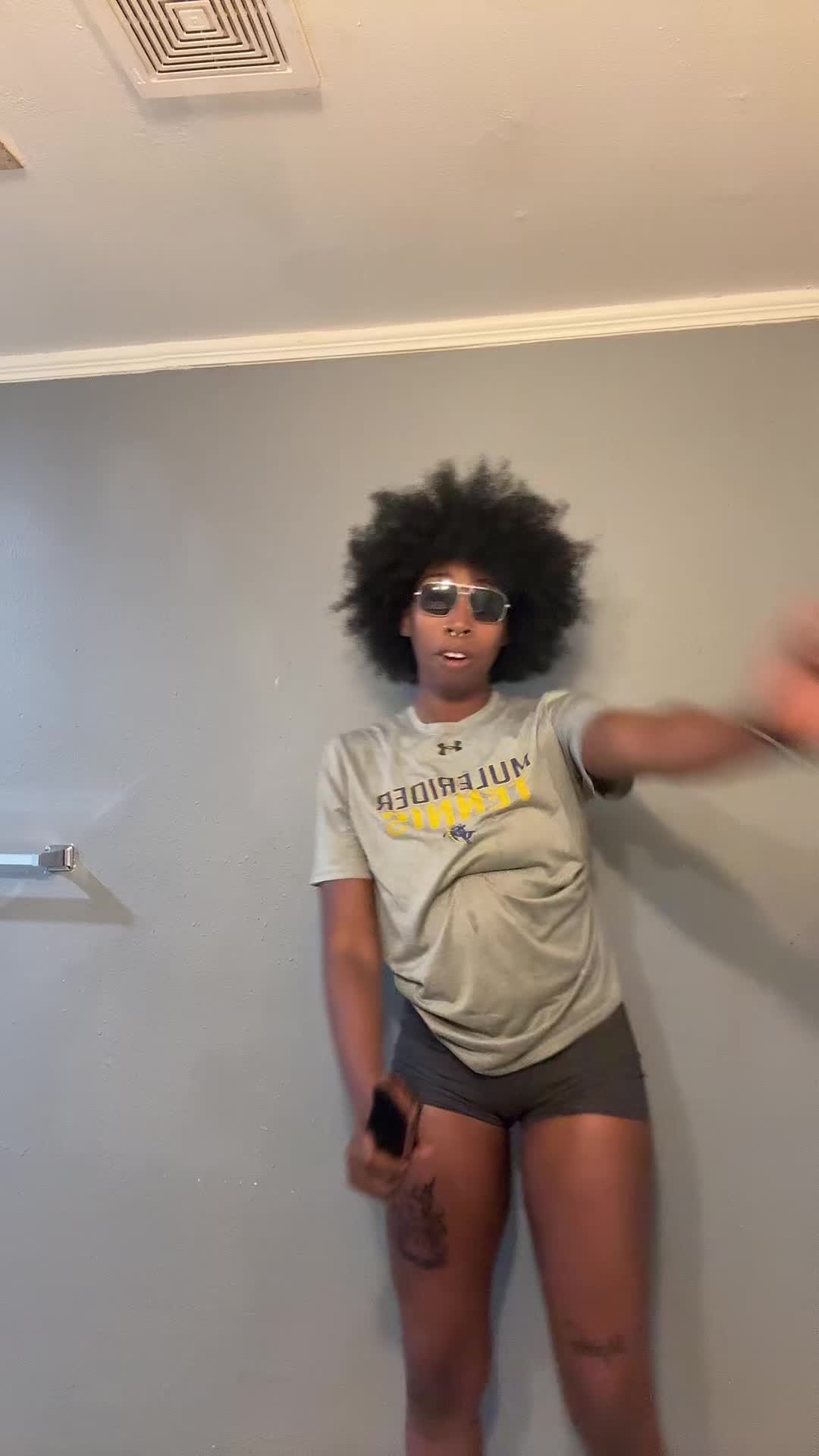 @Bulma's Fro
