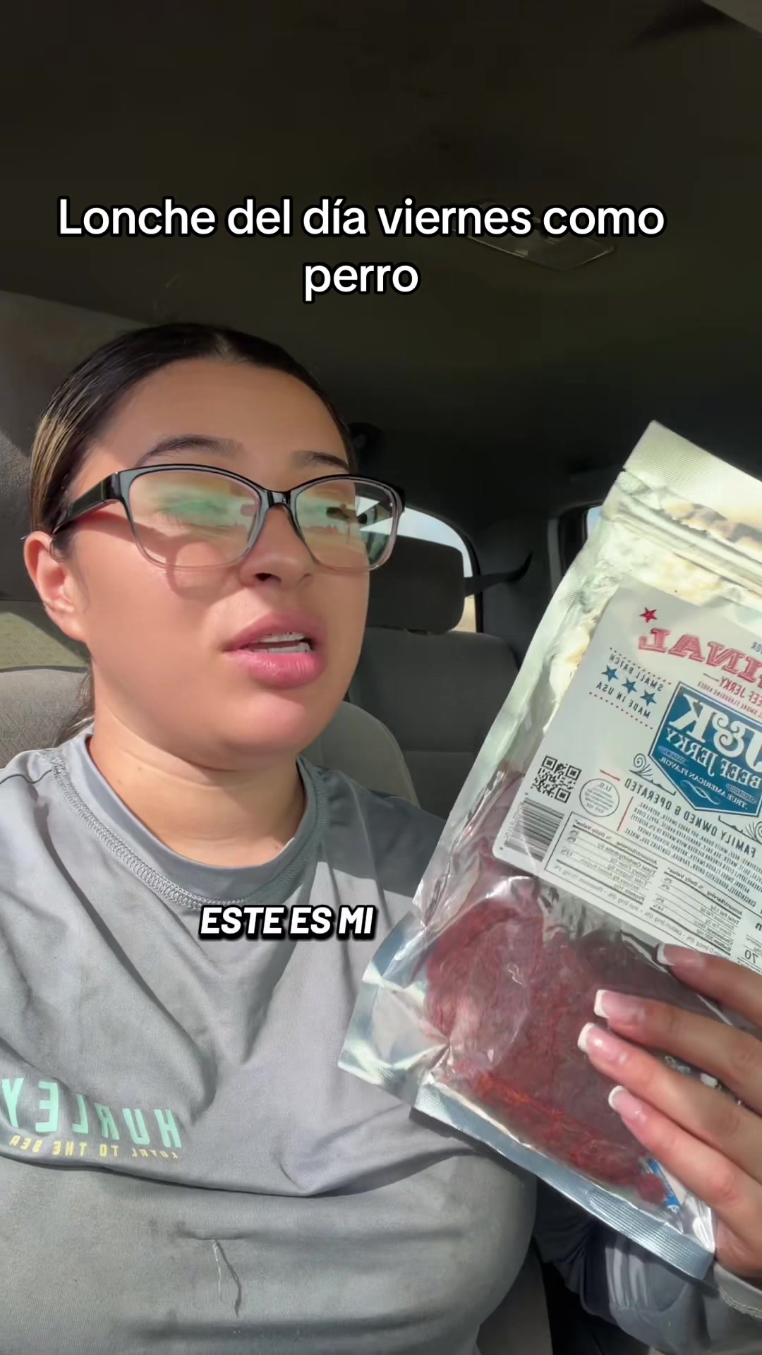 @Vaquerita👩🏻&zwj;🌾 latina