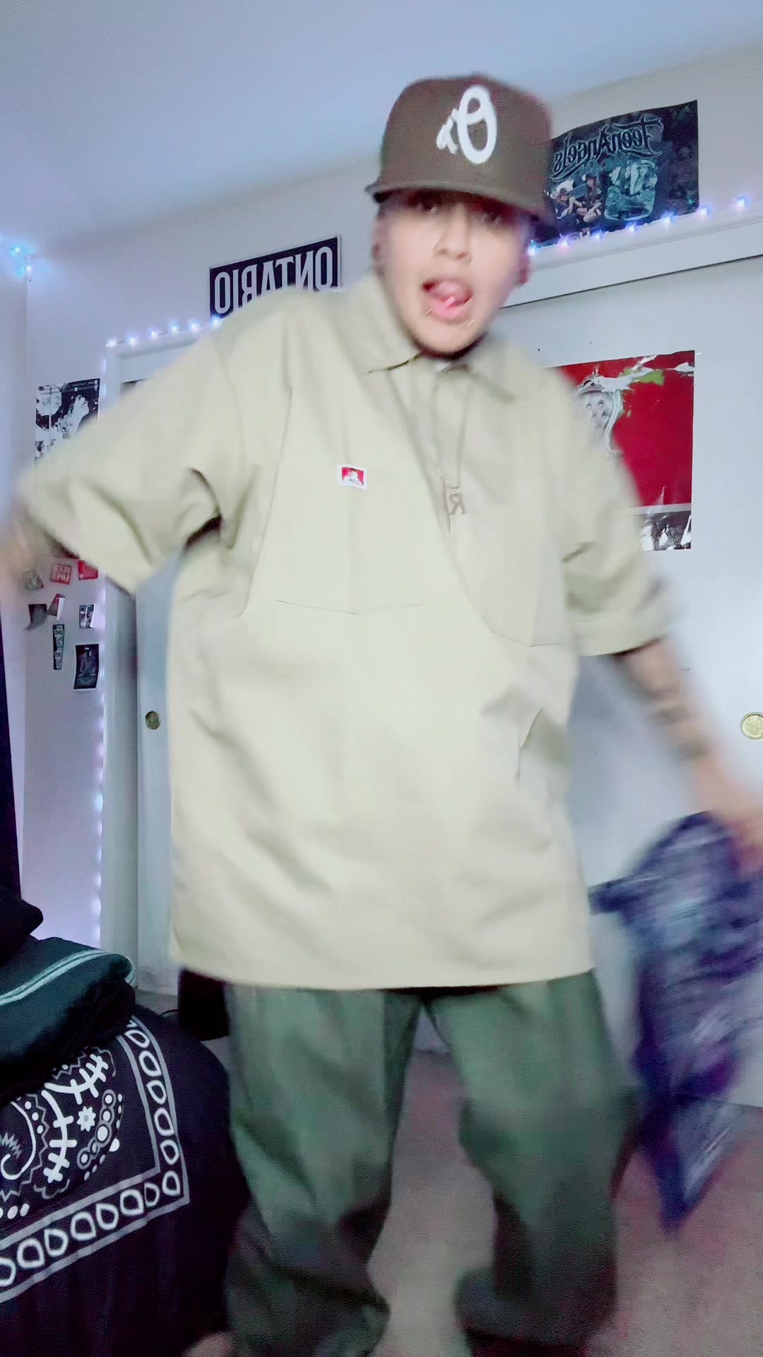 @SNKST1