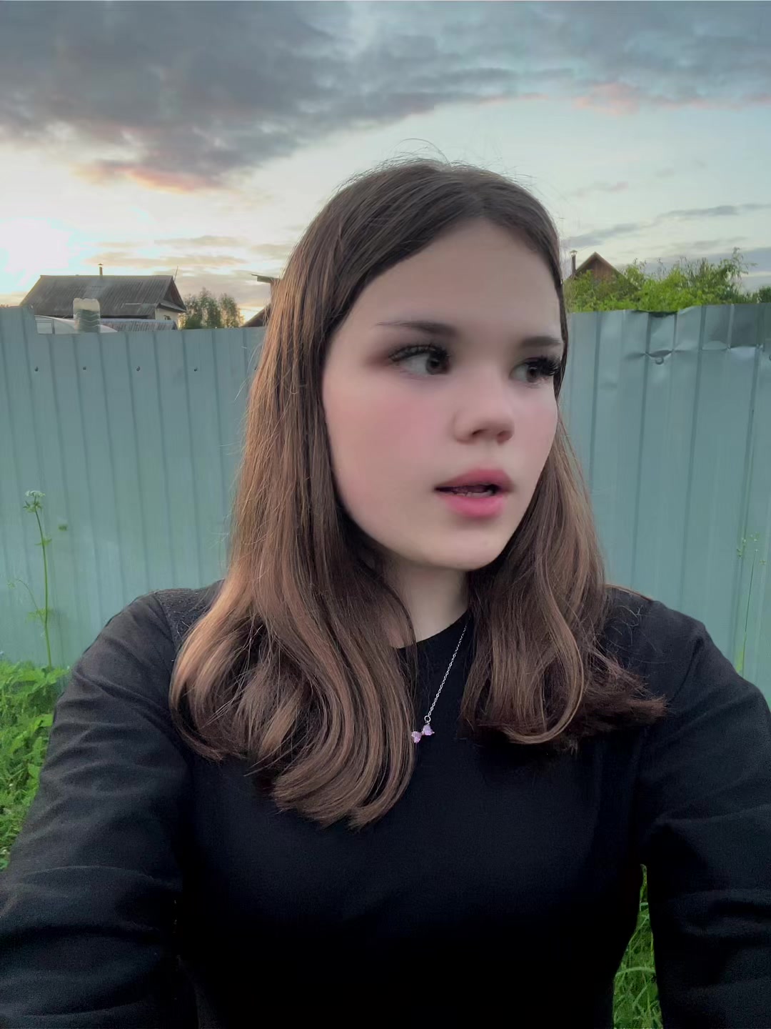 @лиза