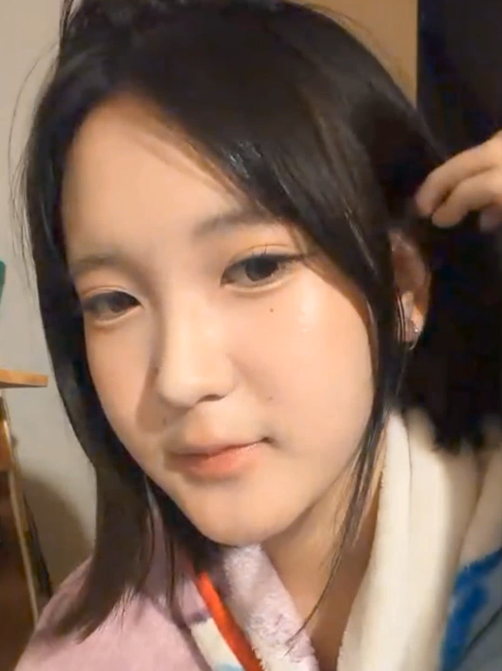 @T