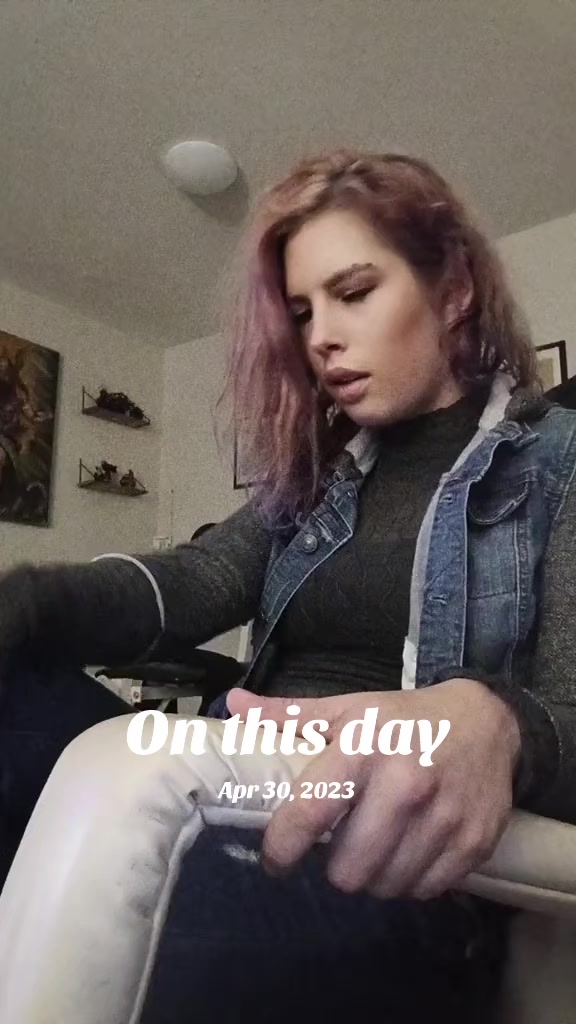 @RuthLessQueen