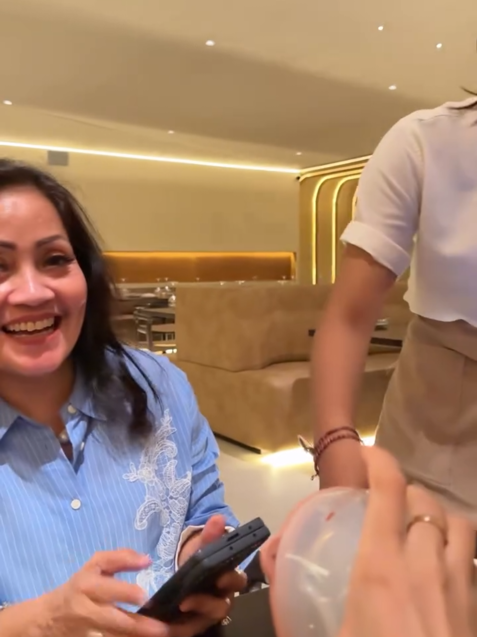 @KAPoorr