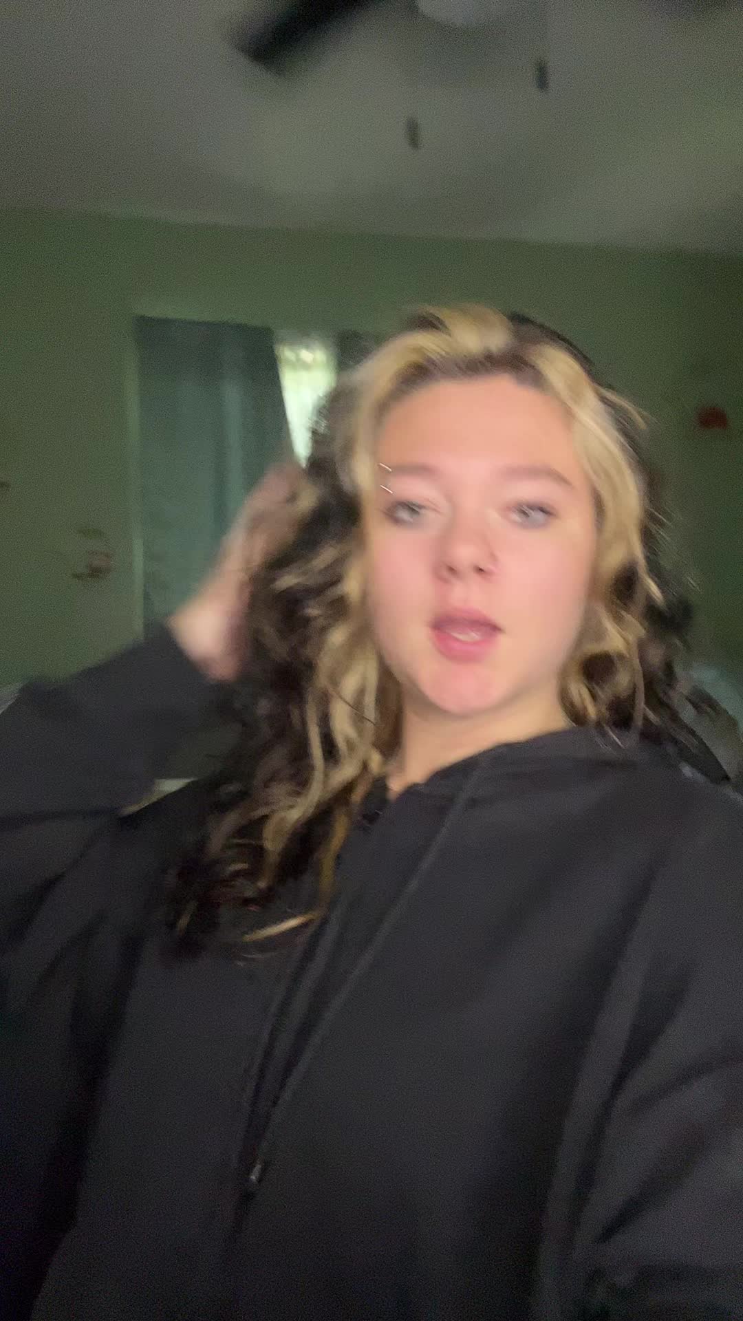 @Maddy🥱
