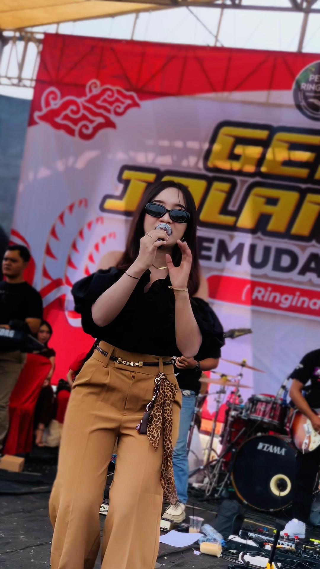 @mas vik_