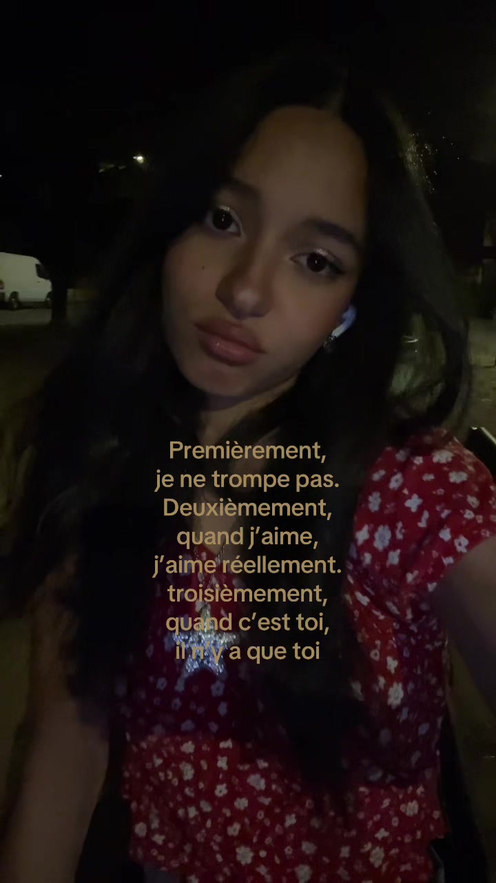 @𝒞𝒽𝓁ℴℯ́ ℒ&rsquo;ℯ́𝓉ℴ𝒾𝓁ℯ ★🇲🇬