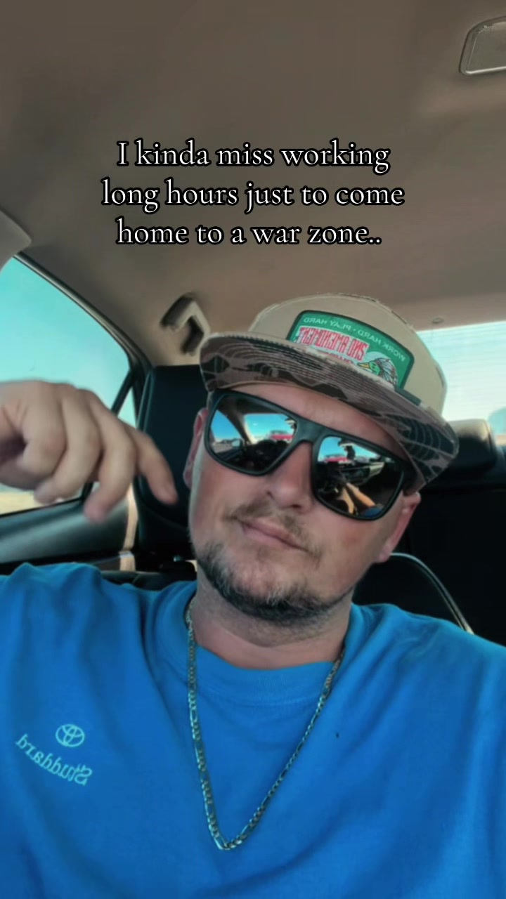 @j_stud1