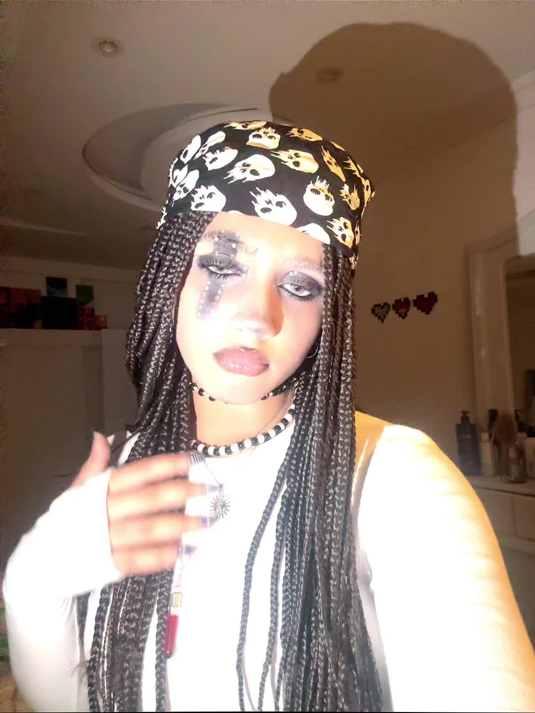 @AYLIIN