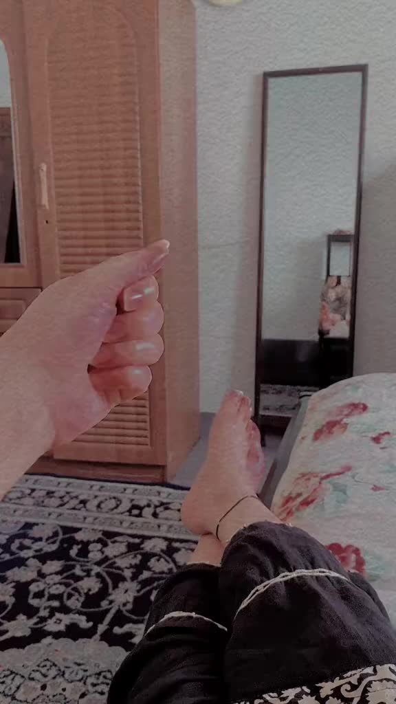 @Innocent gril