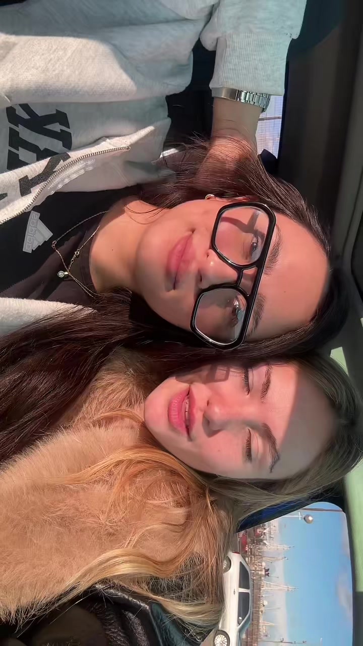 @Agostinaron