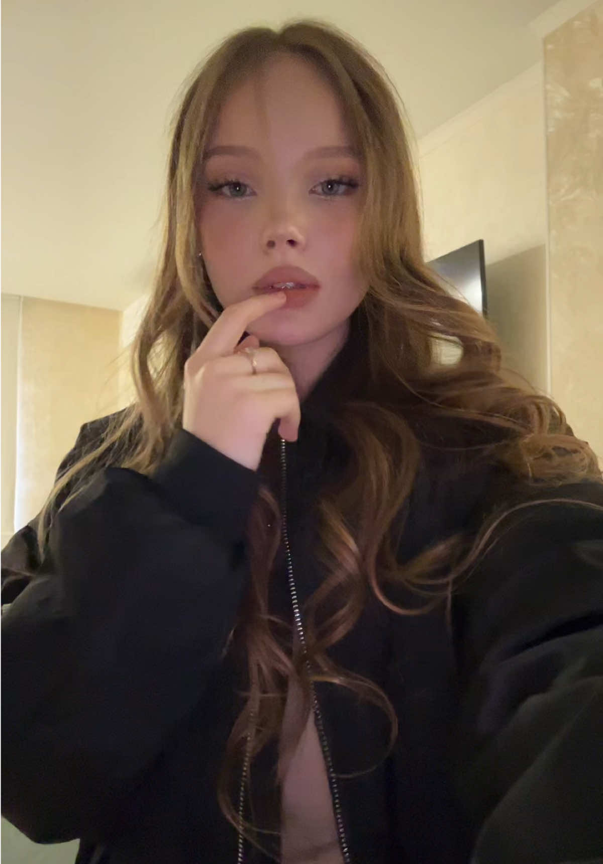 @lizzinocap