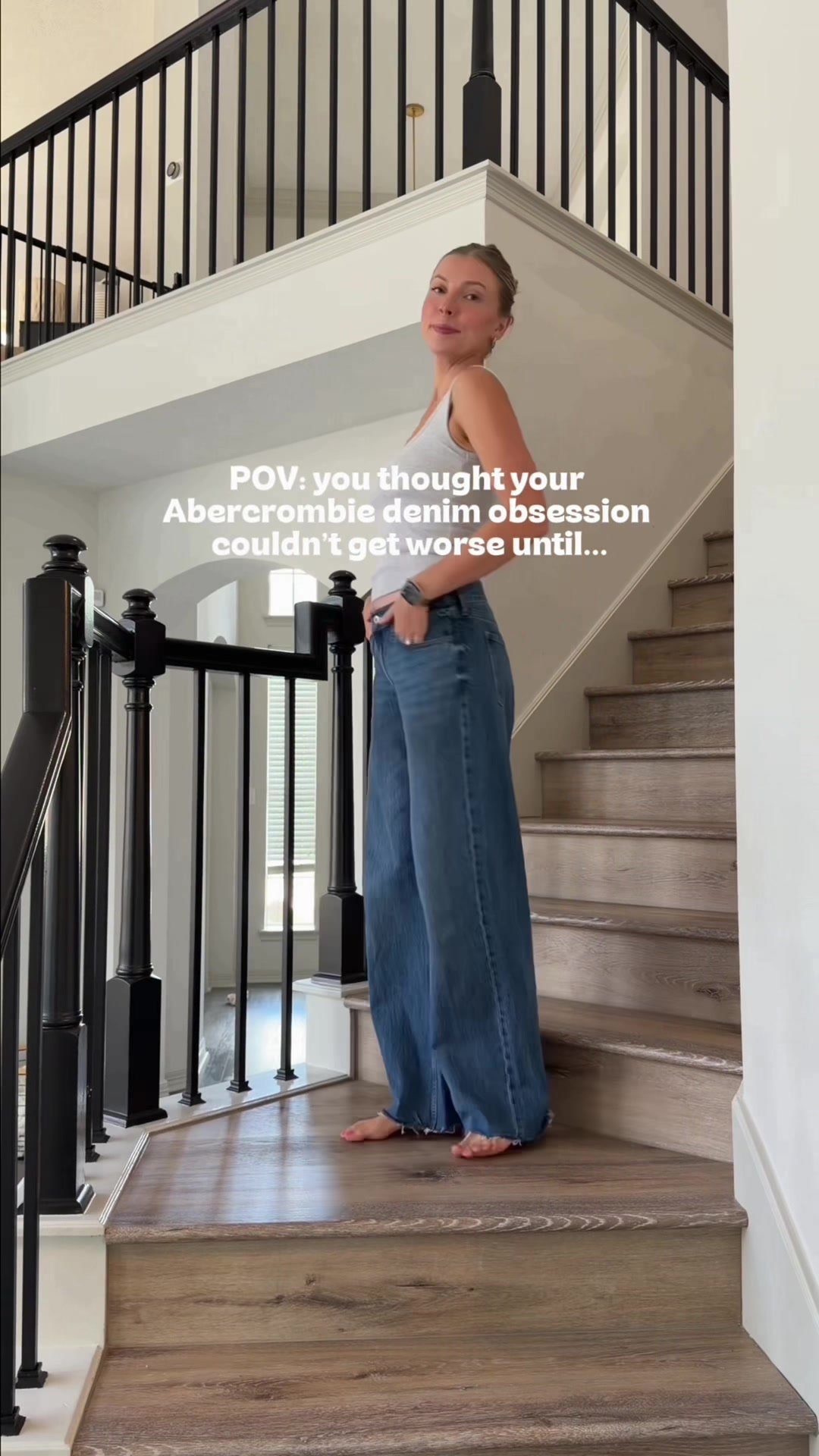 @Cheyenne | Mom Outfits