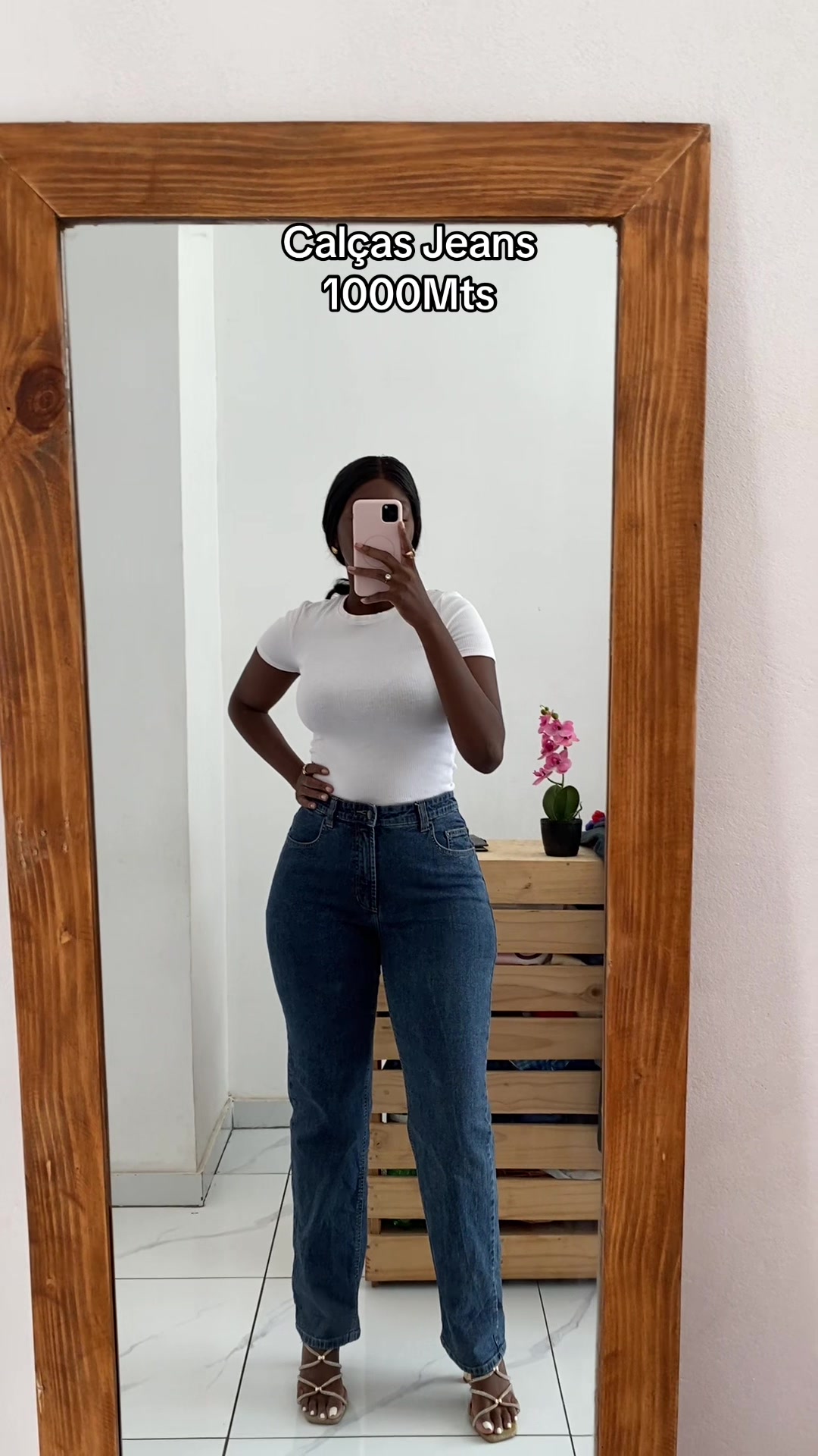 @M&eacute;lvia