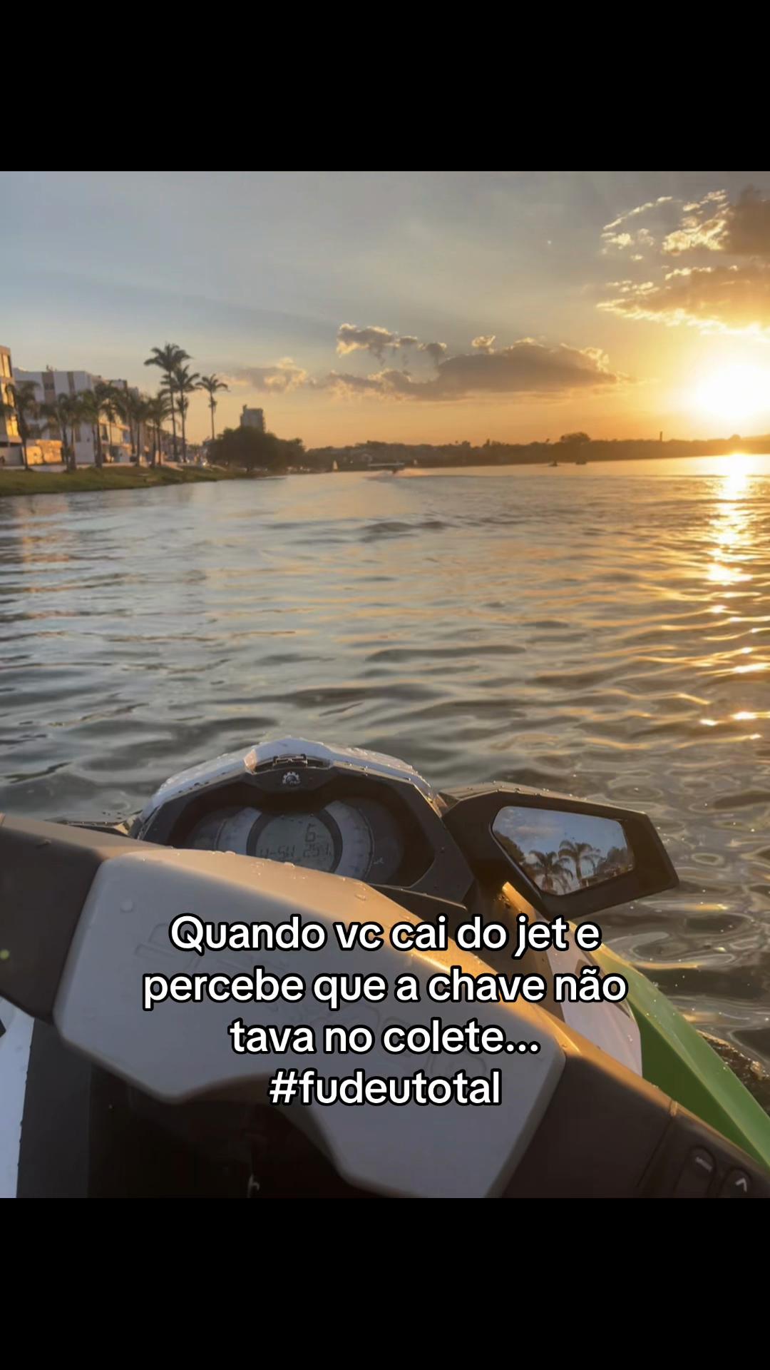 @Marina Costa803