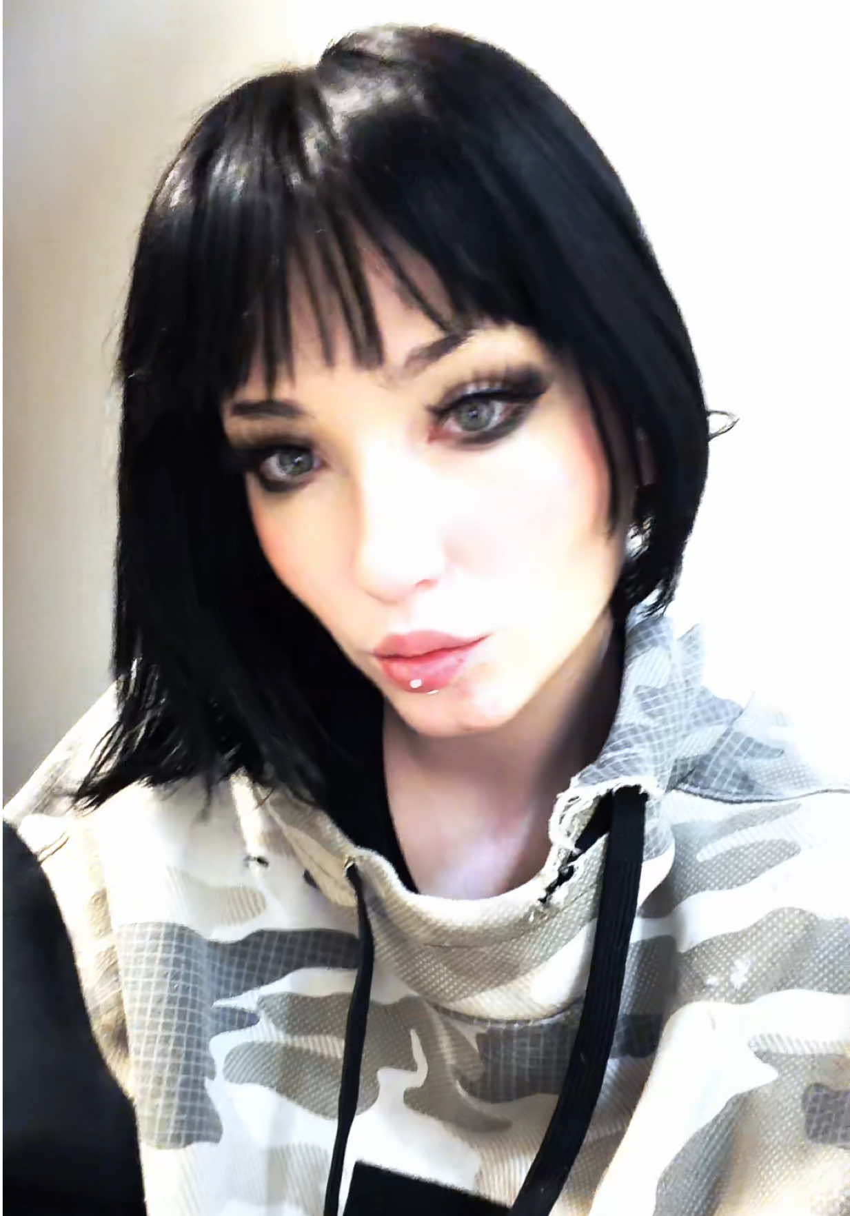 @Sarah โ๏ธ๐ฃ๐ญ๐๐ค๐ดโ ๏ธ๐ผโ๏ธ