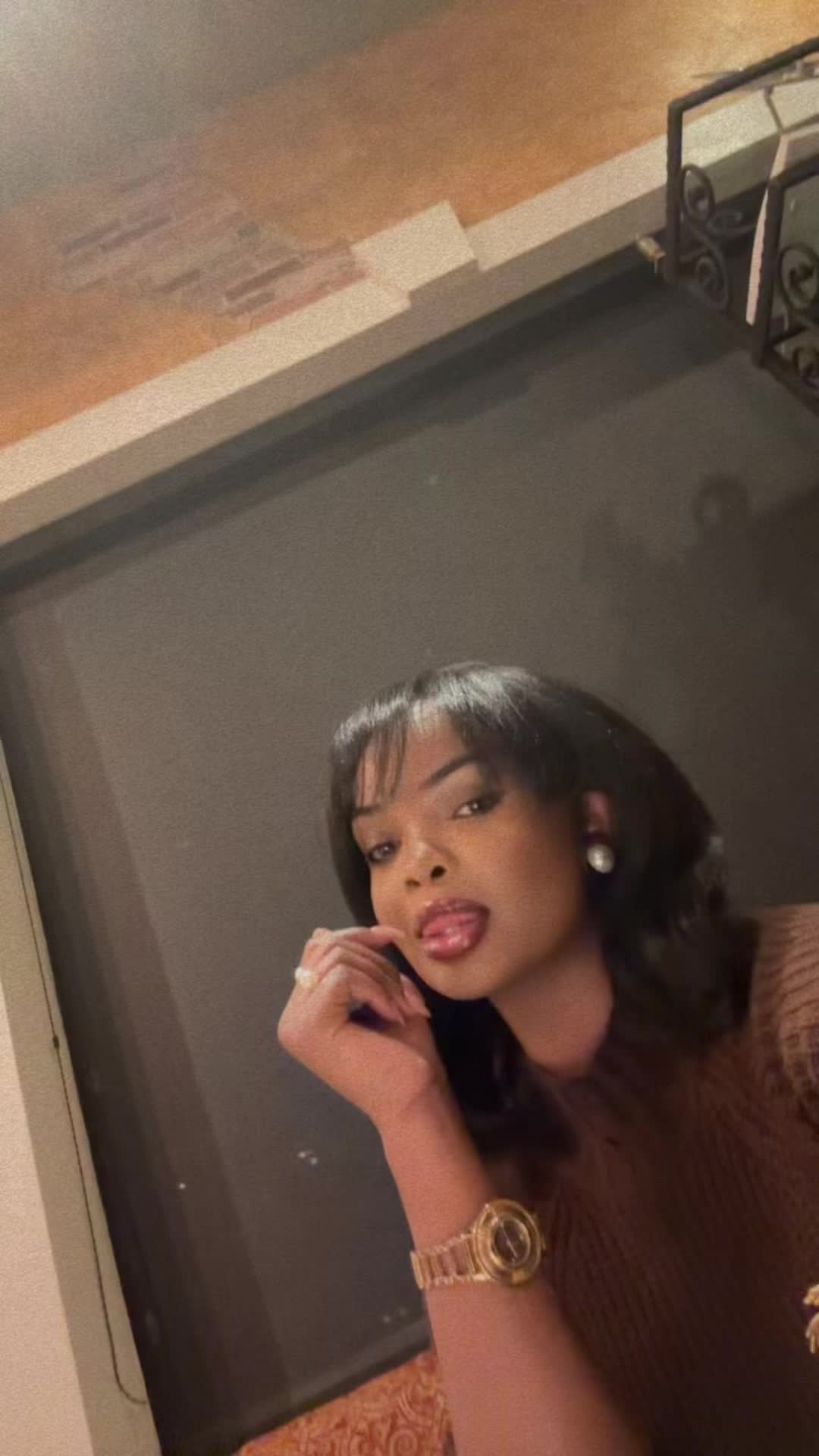 @Binjali12