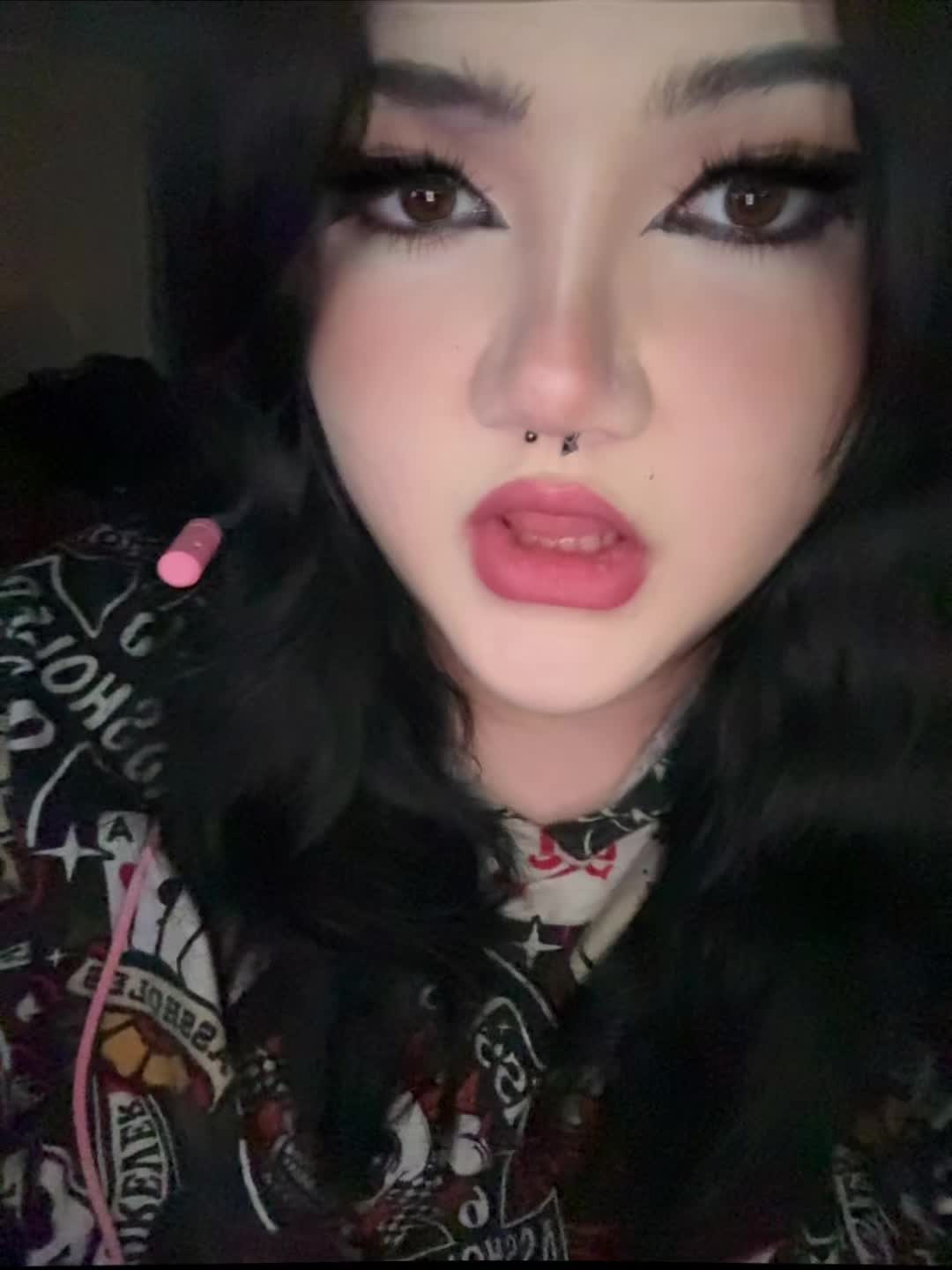 @bella