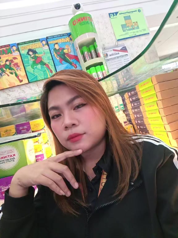@Dess✨