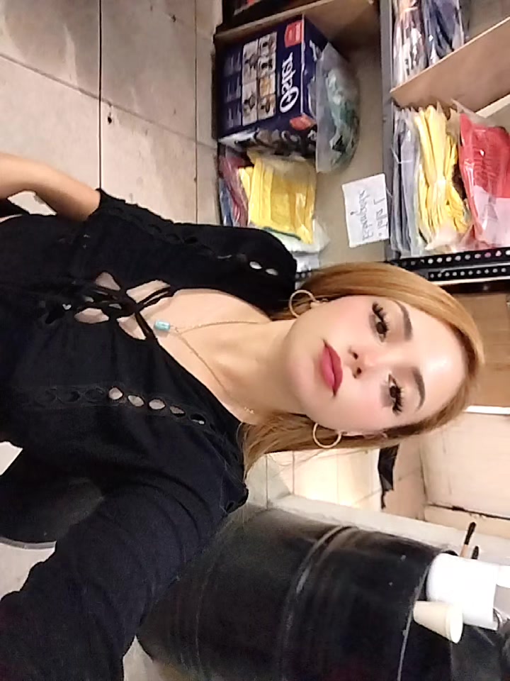 @iamlittle_