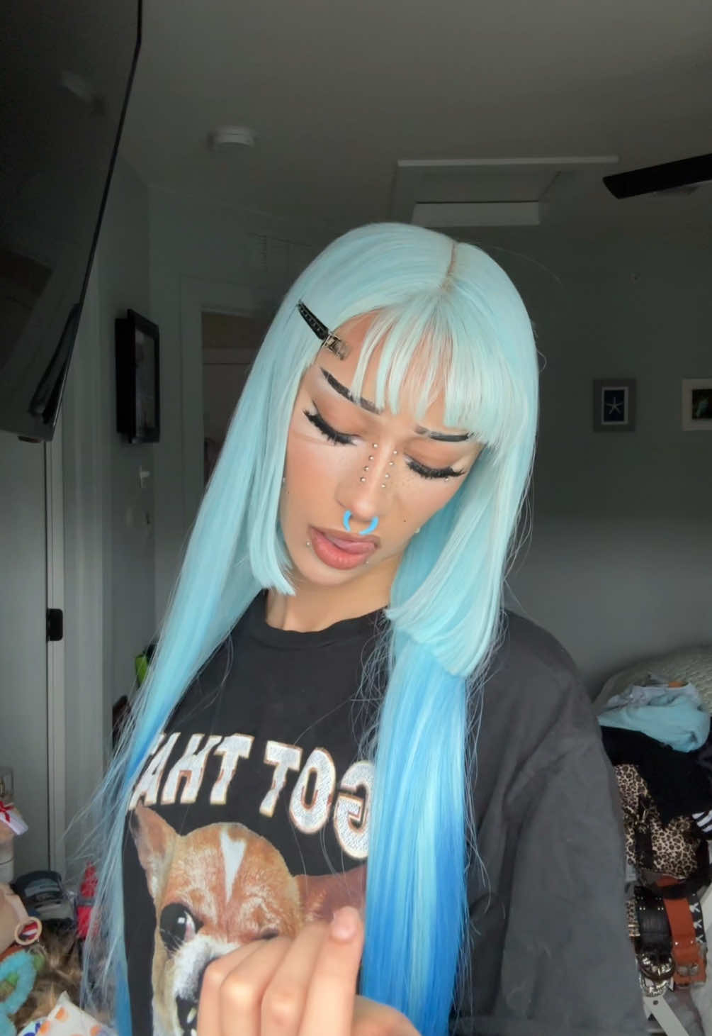 @🧛🏼&zwj;♀️