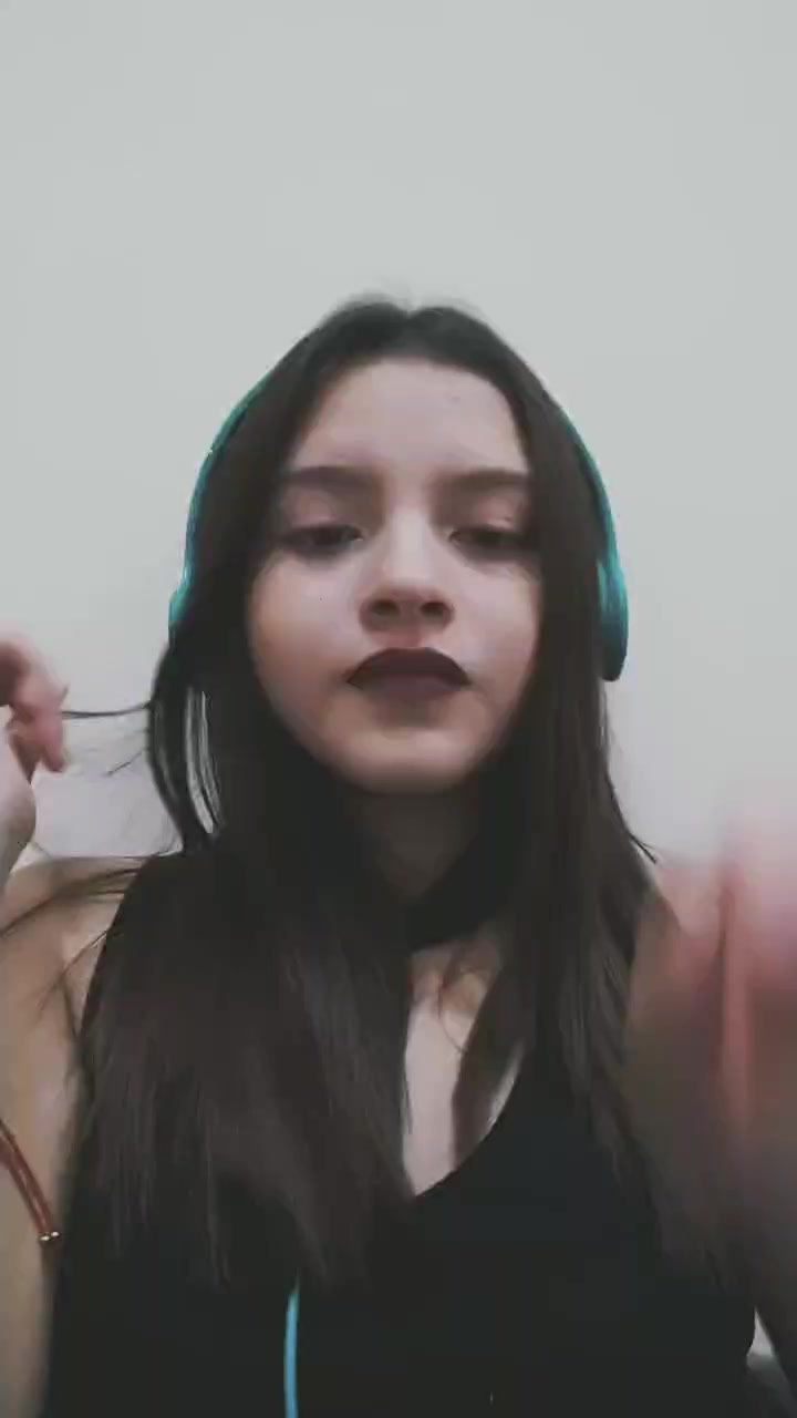 @olivasayleen