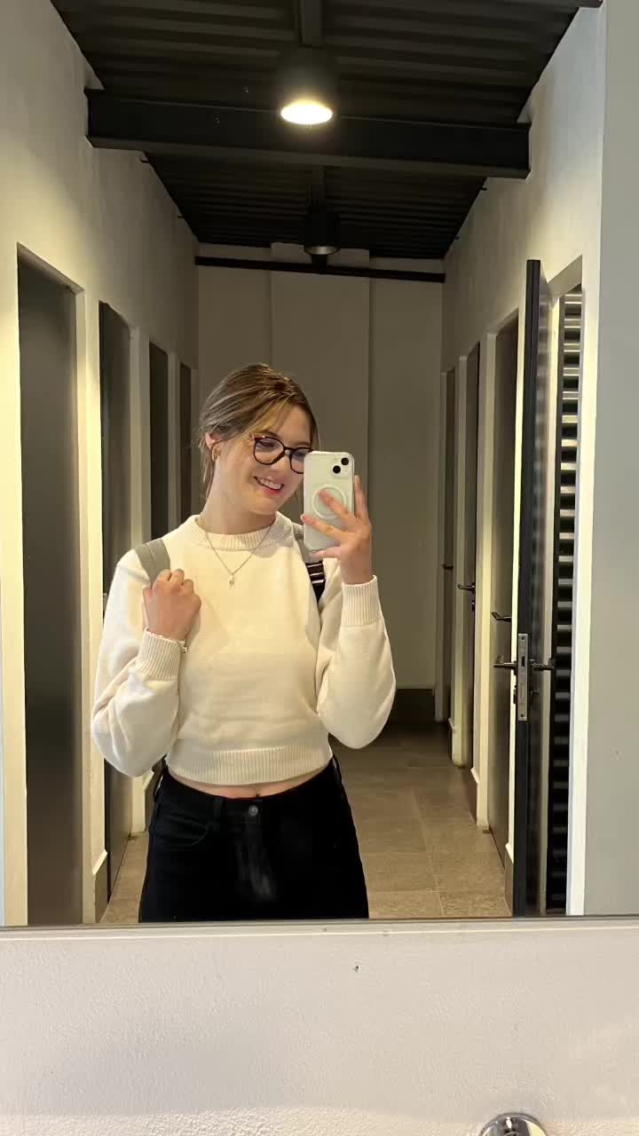 @Andrealozanomx