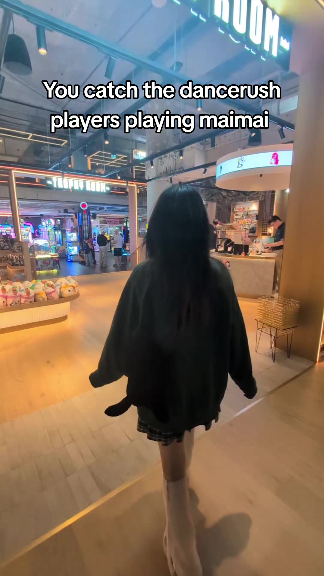 @SharkyJanai