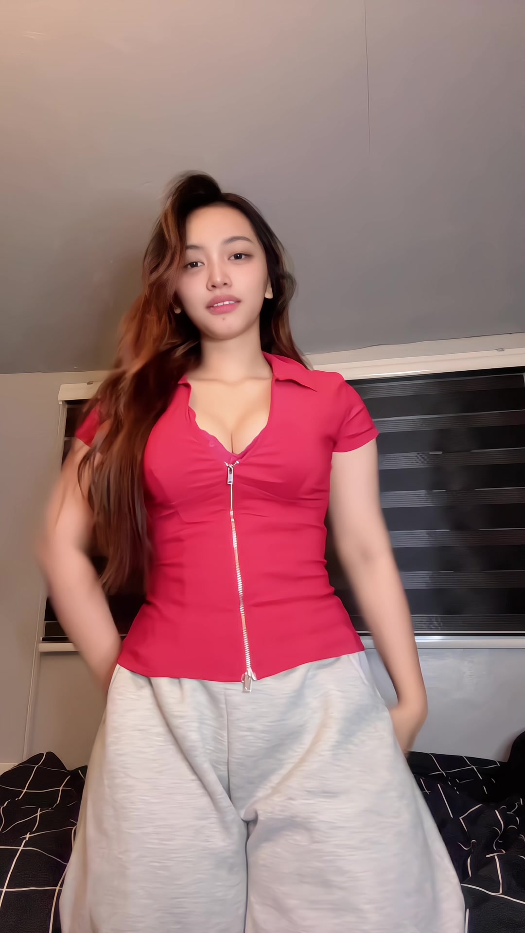 @Scarlet Bae