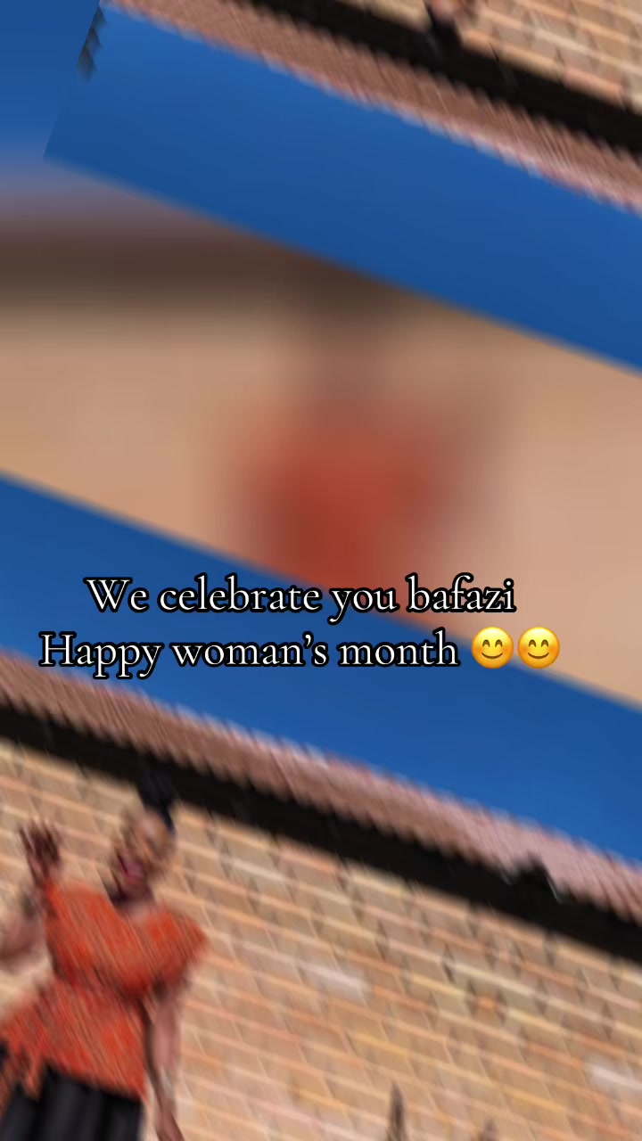@Noxysimhledesigns