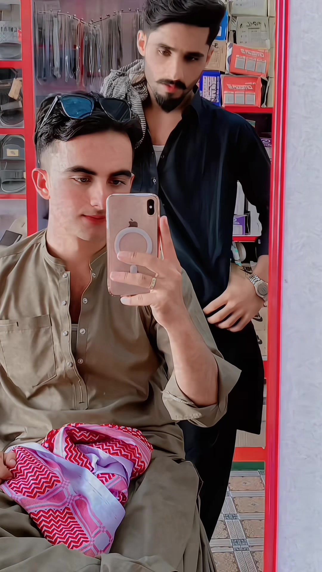 @𝑴𝑹 ♡ 𝑳𝑨𝑫𝑳𝑨❤️𝑨❤️✌️