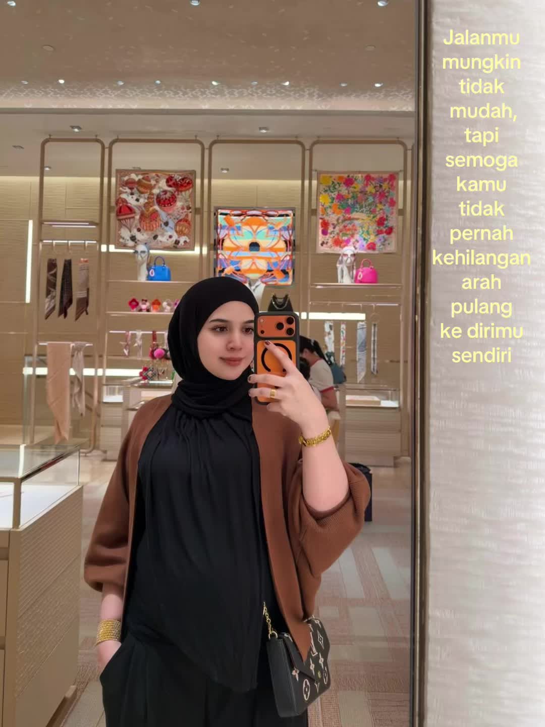 @Founder Beauteshi