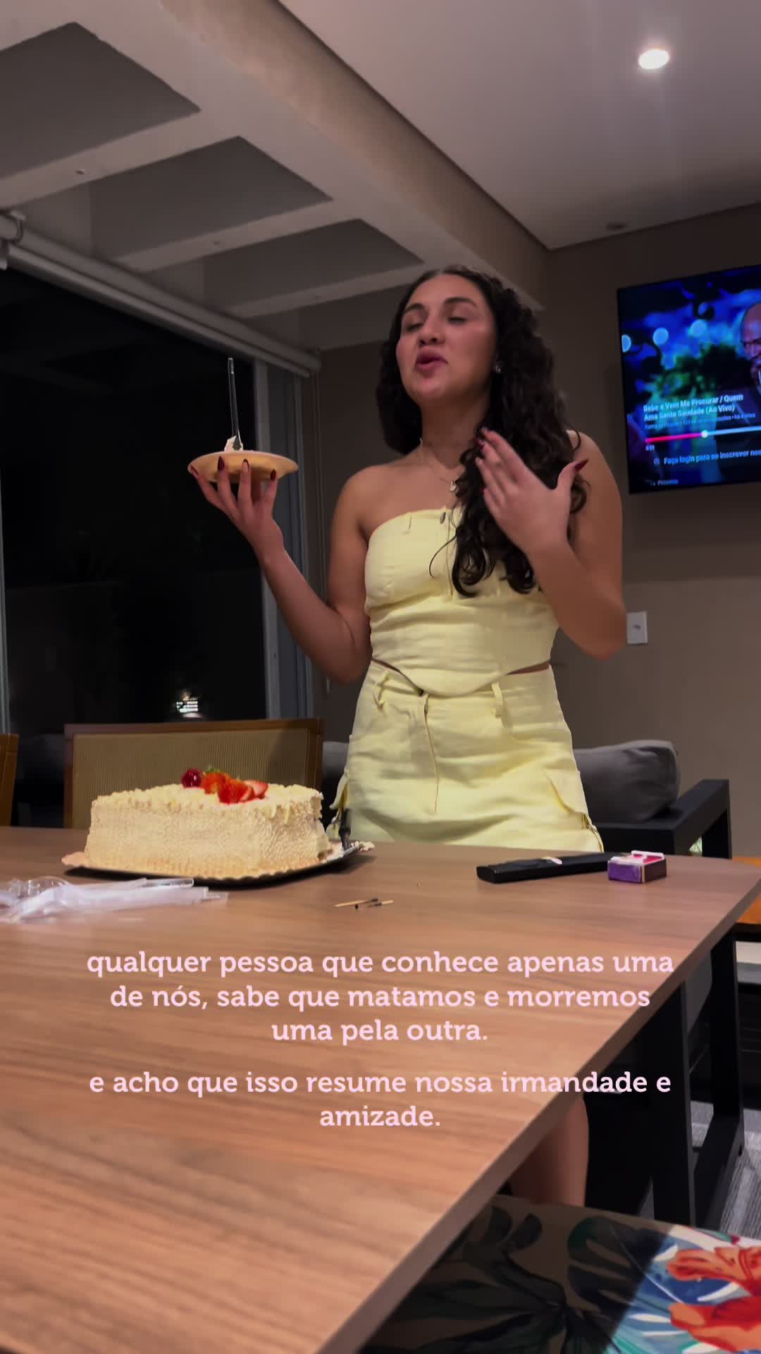 @laragomess