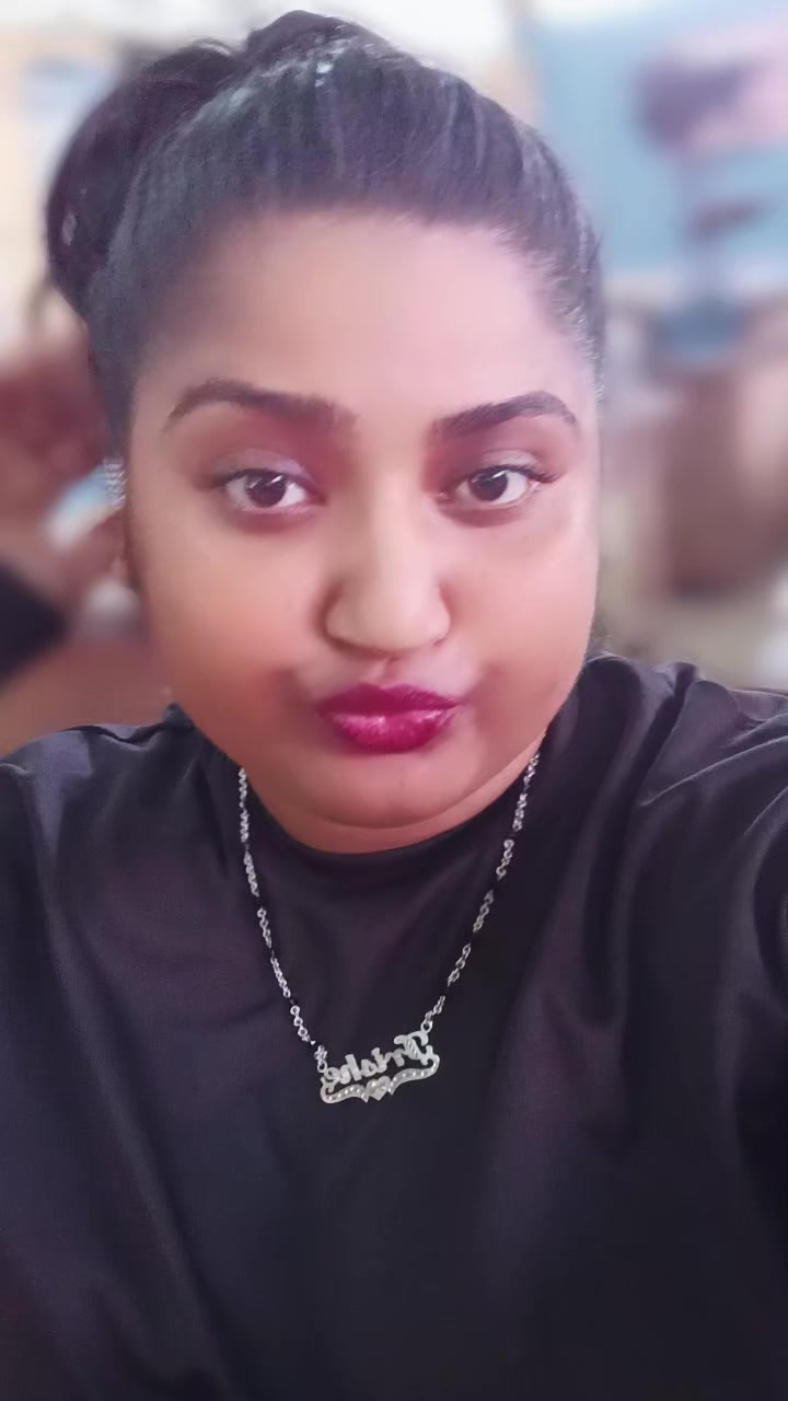 @QueenTrisha👑