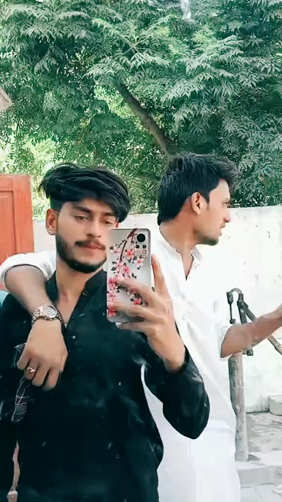 @shahzada ❣️😘😘😘