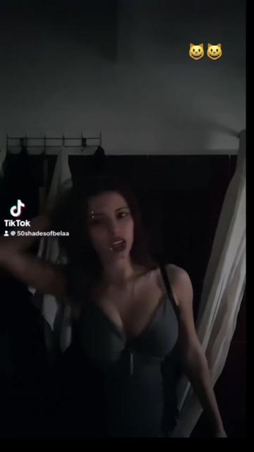 @🕷