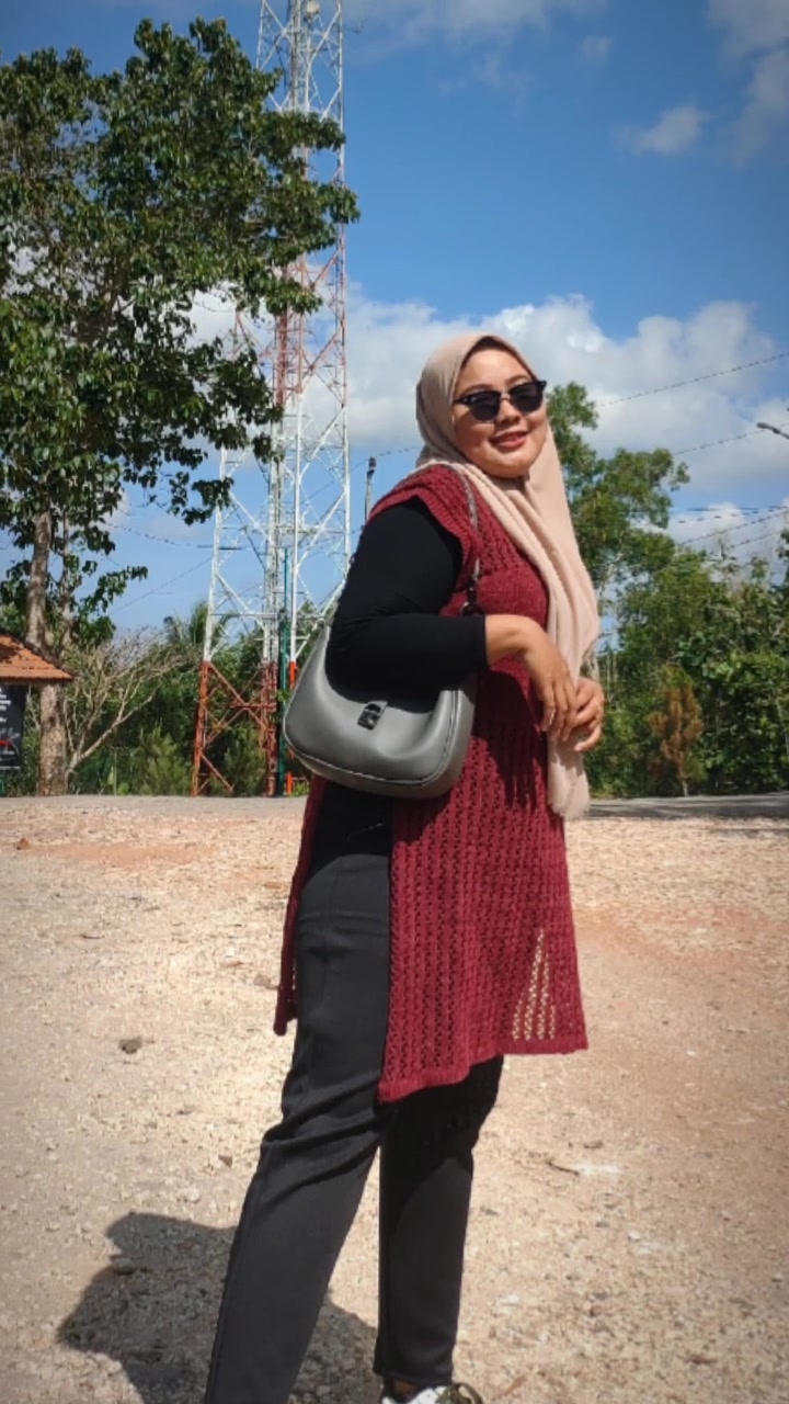 @dhevie