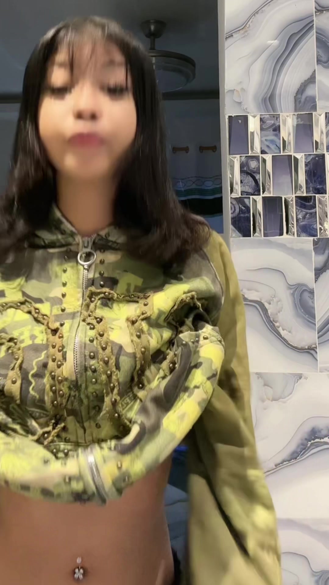 @crymiamor_