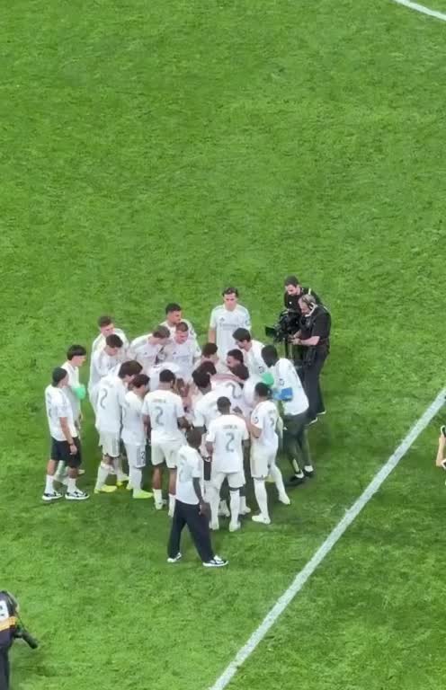 @Footeux