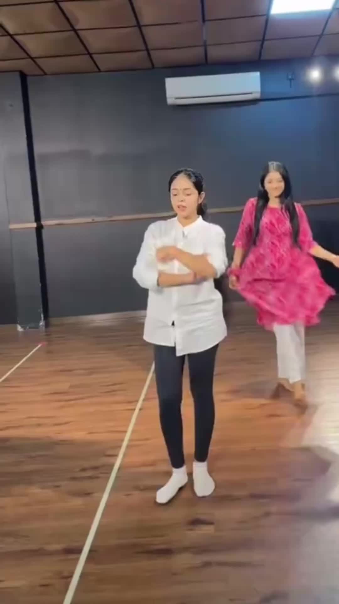 @sashrika semini