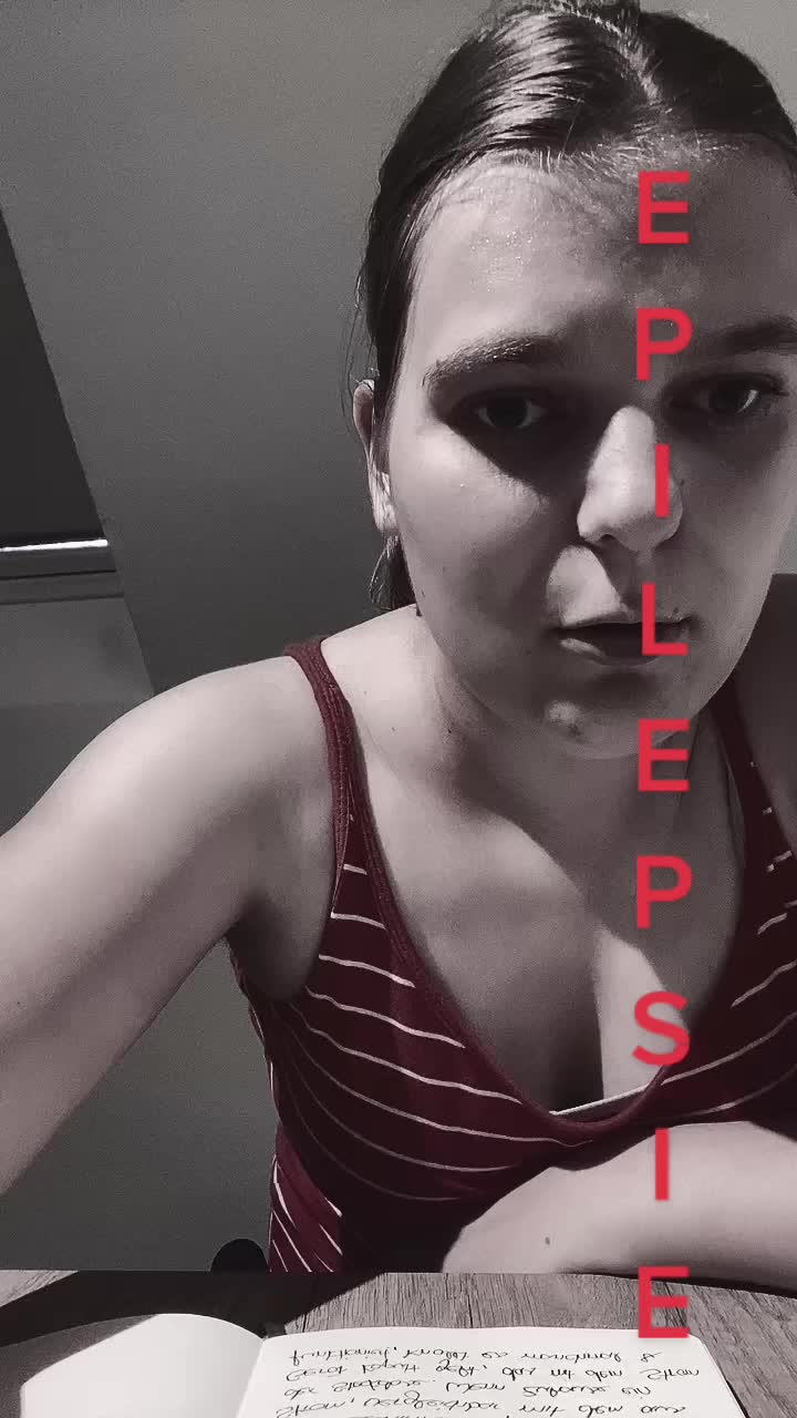 @supergirlfrauke