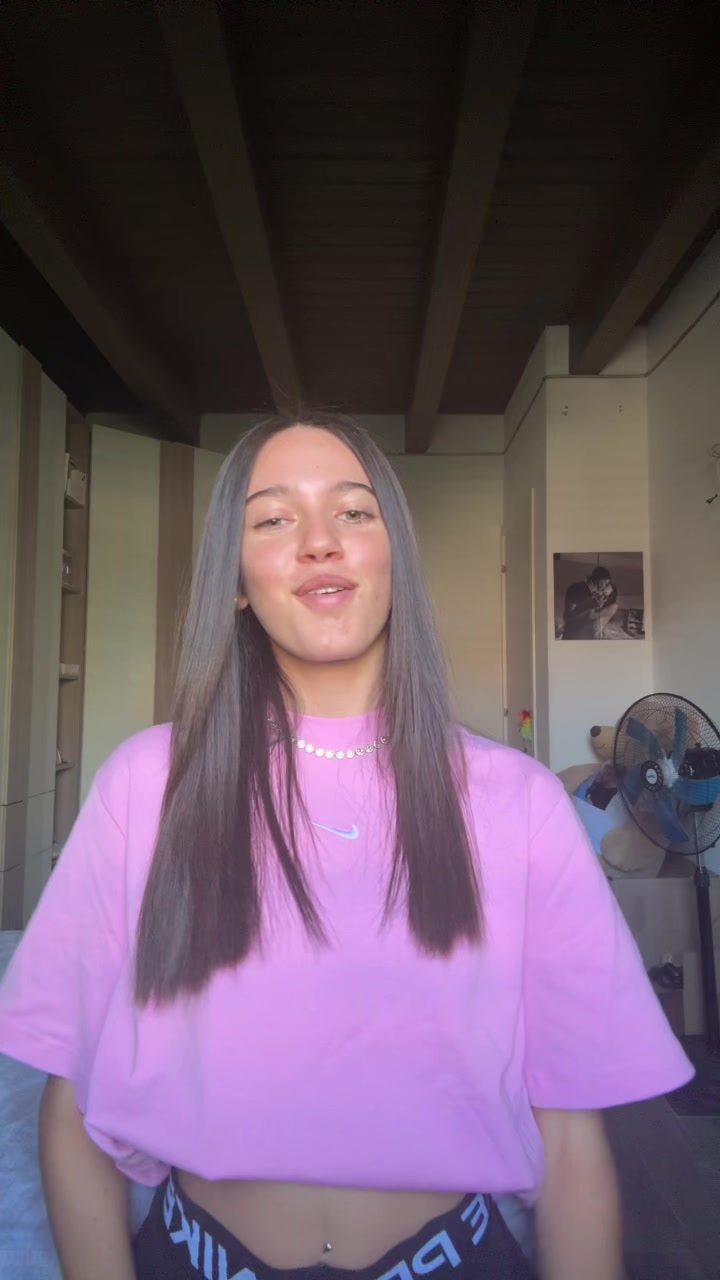 @𝟐𝟐