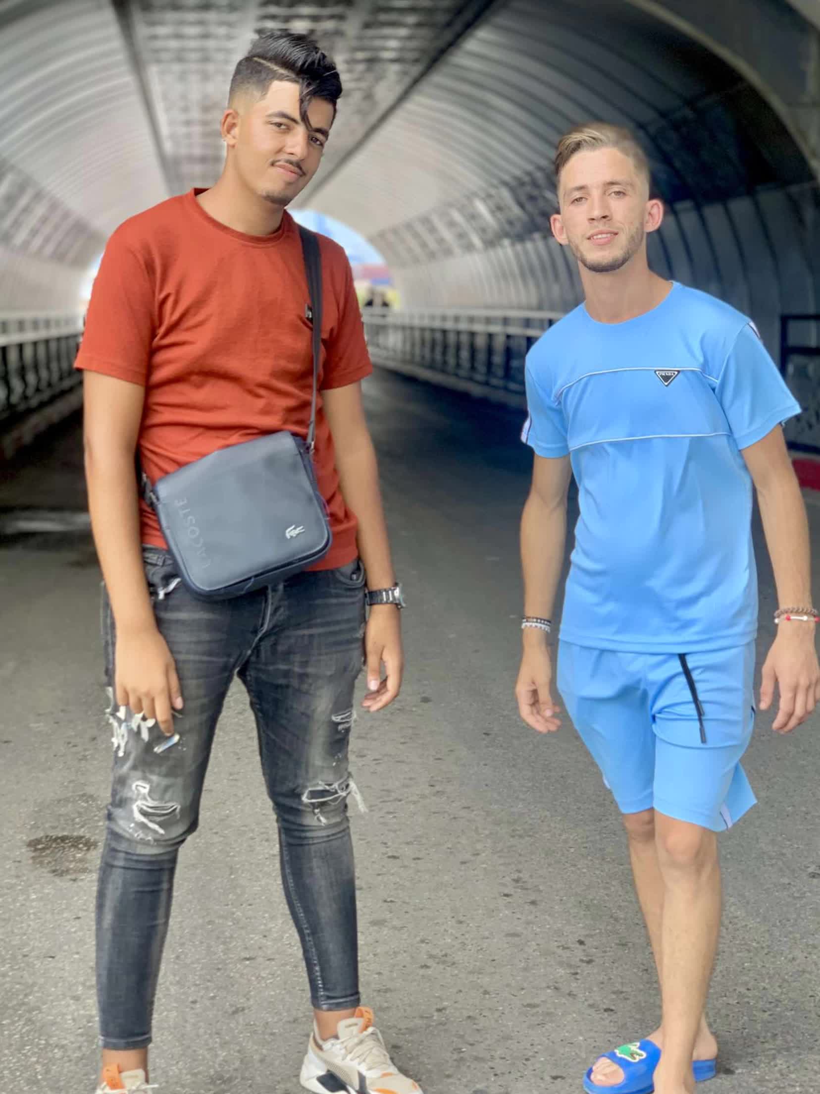 @Rougi hamrawa &hearts;✌🏻