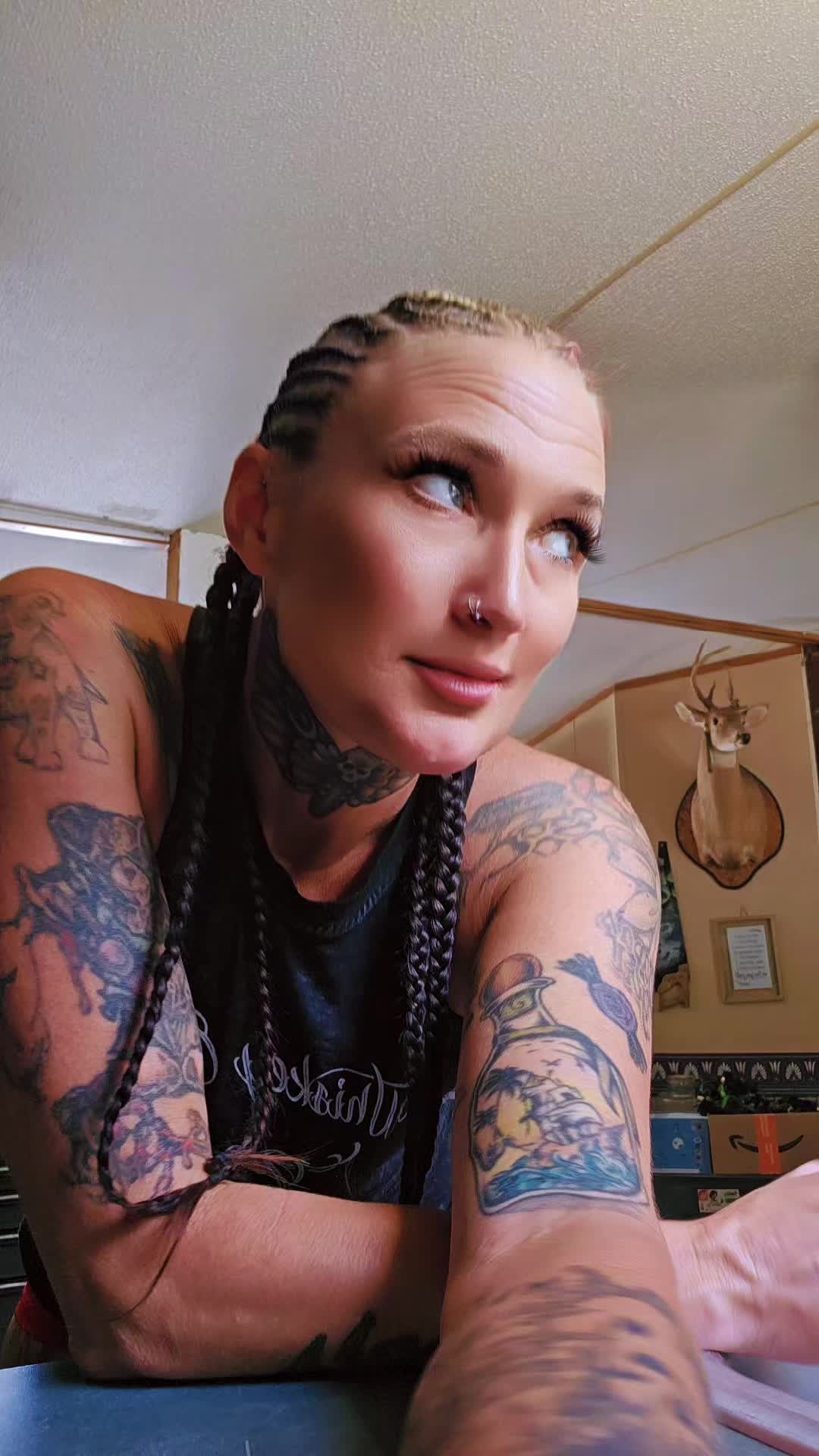 @🍍yagirlTrouble83🍍